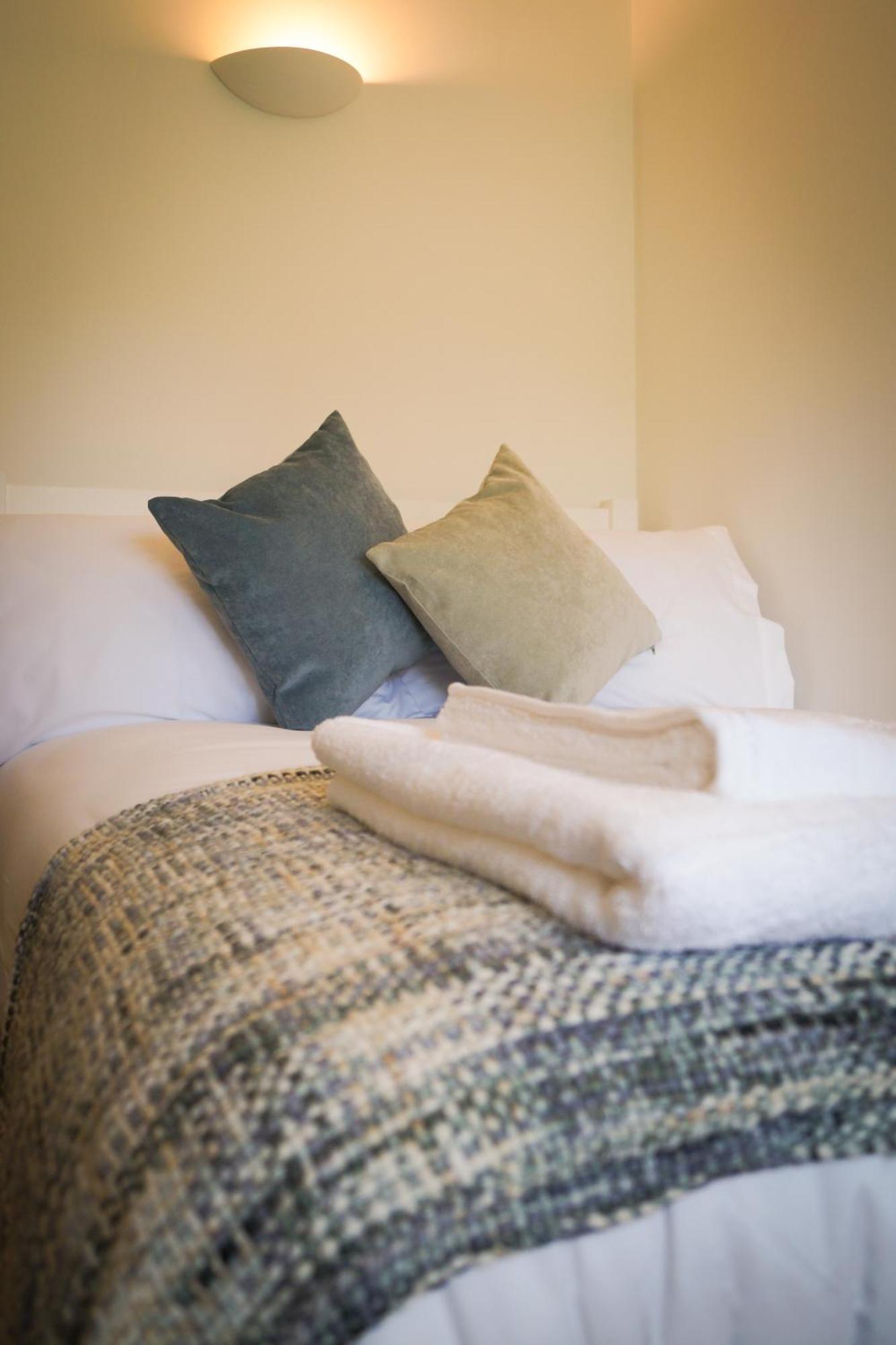 Lemon Tree Rooms - Newly Refurbished Coastal Stay Swyre Экстерьер фото