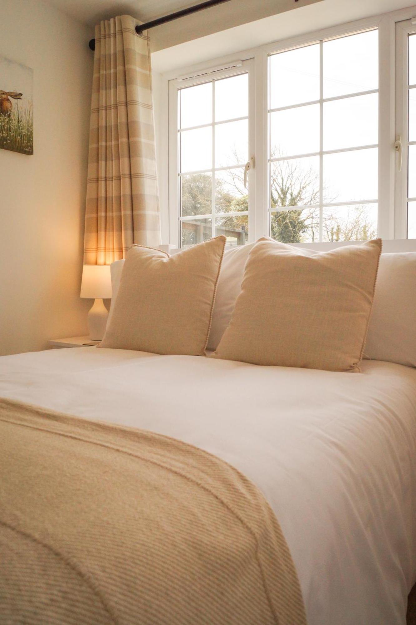 Lemon Tree Rooms - Newly Refurbished Coastal Stay Swyre Экстерьер фото