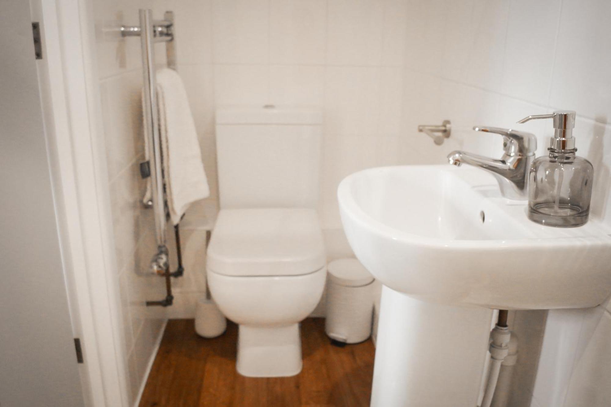 Lemon Tree Rooms - Newly Refurbished Coastal Stay Swyre Экстерьер фото